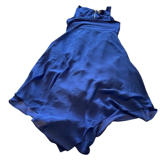 Vince Camuto Sleeveless Scoop Neck Blue Asymetrical MIDI Dress- Size Medium - Picture 6 of 11